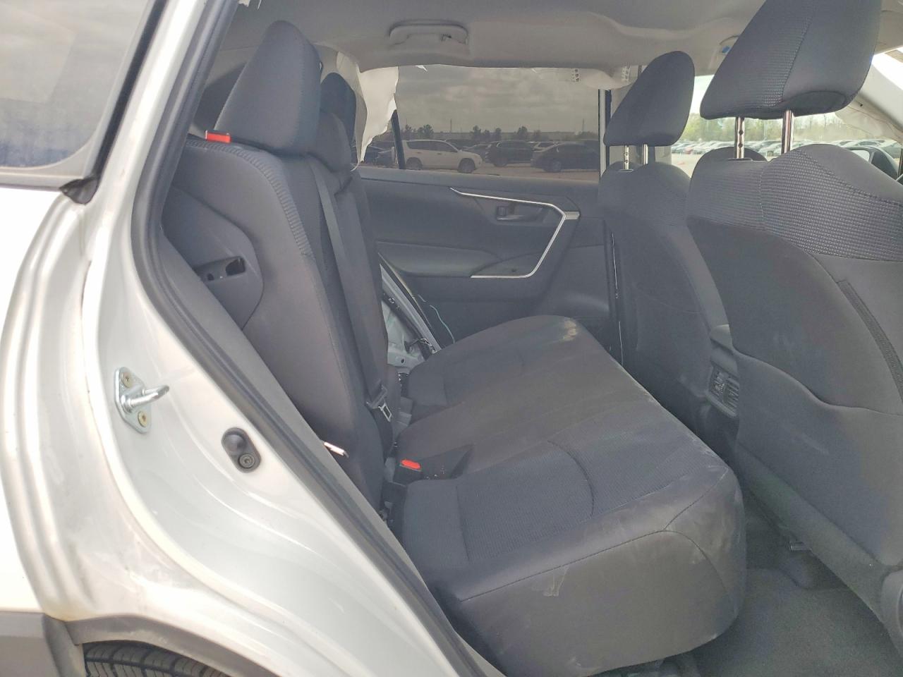 Toyota RAV4 Le
