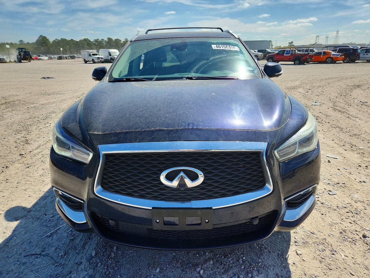 INFINITI Qx Luxe