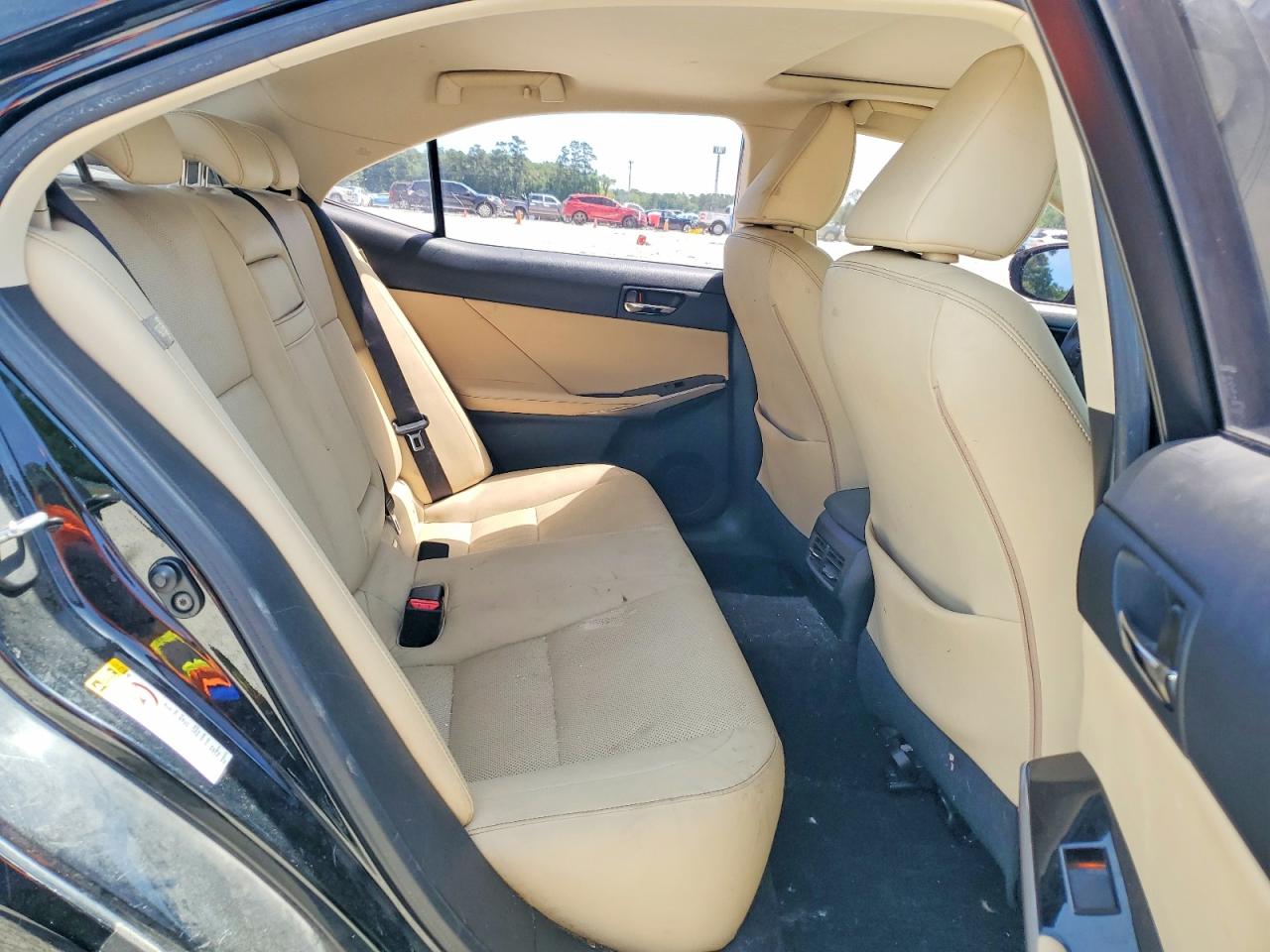 Lexus Is Base