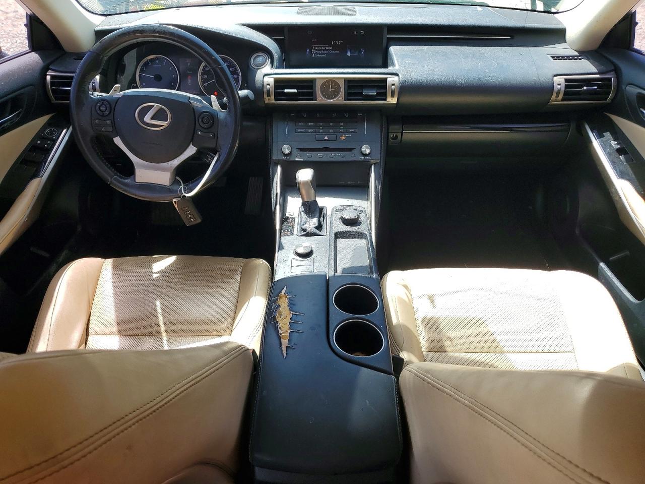 Lexus Is Base