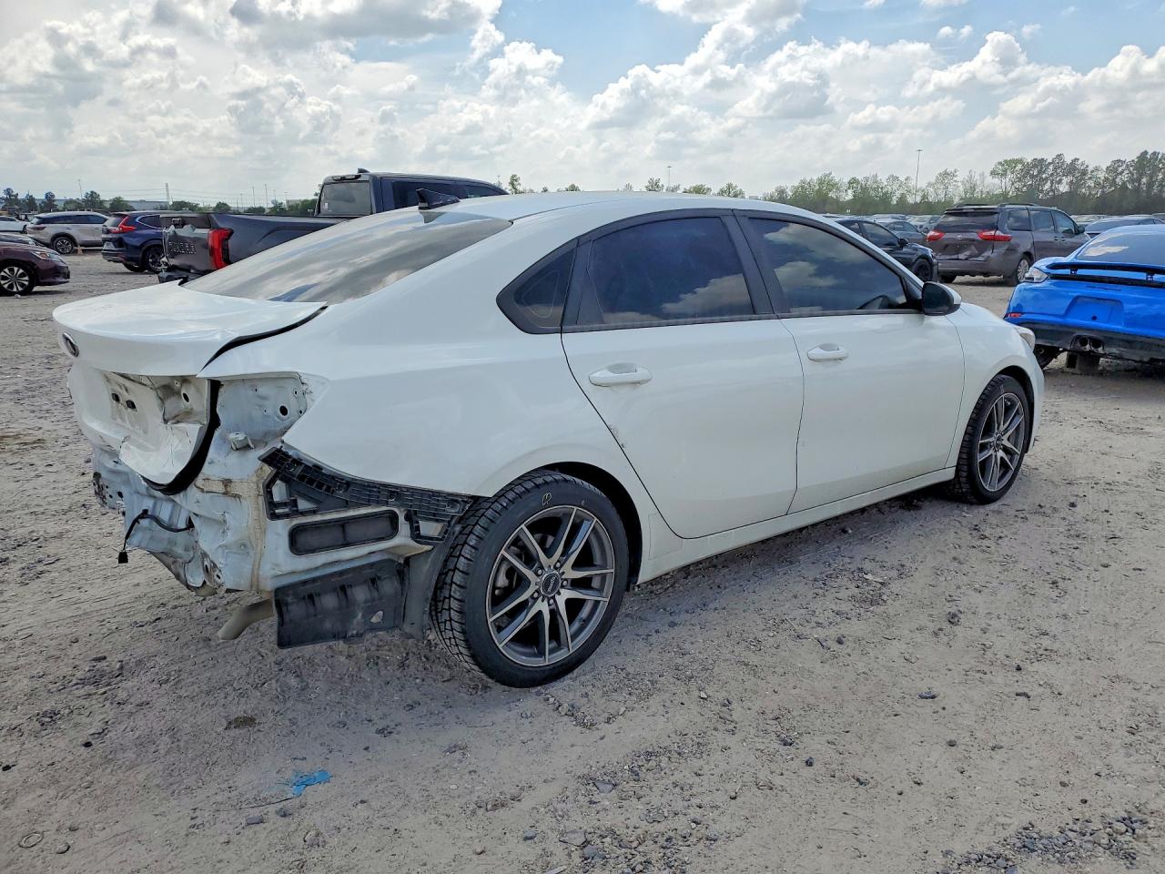 Kia Forte Fe