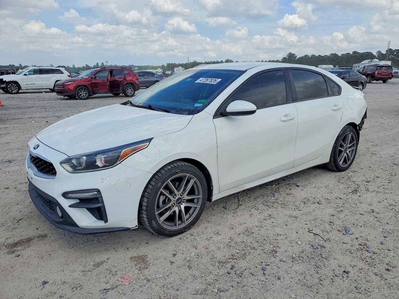 Salvage Kia Forte Image