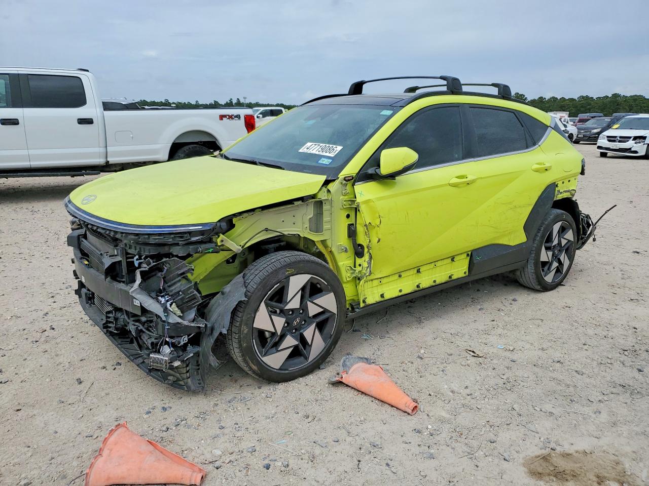 Salvage Hyundai KONA Image