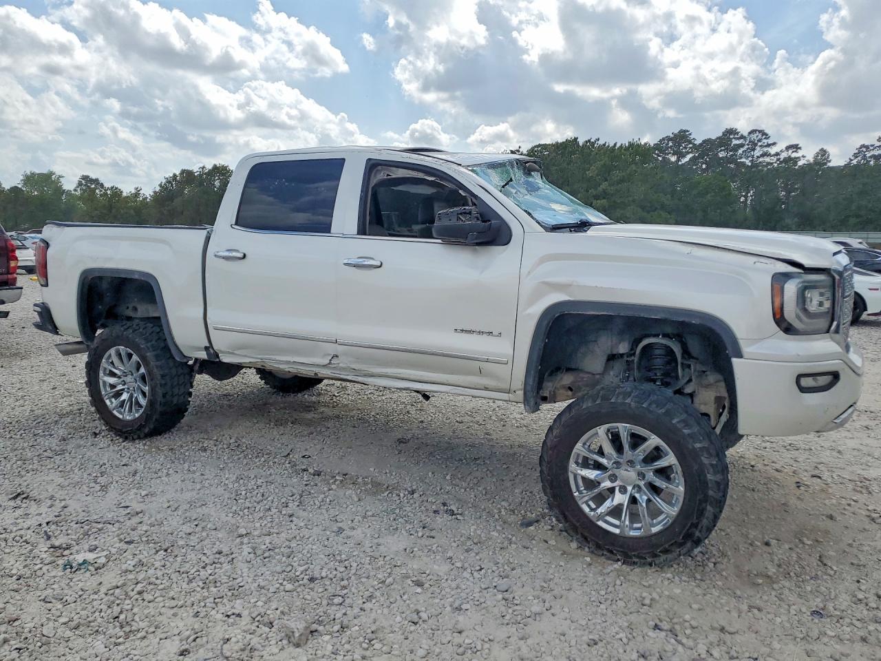 GMC Sierra K1500 Denali