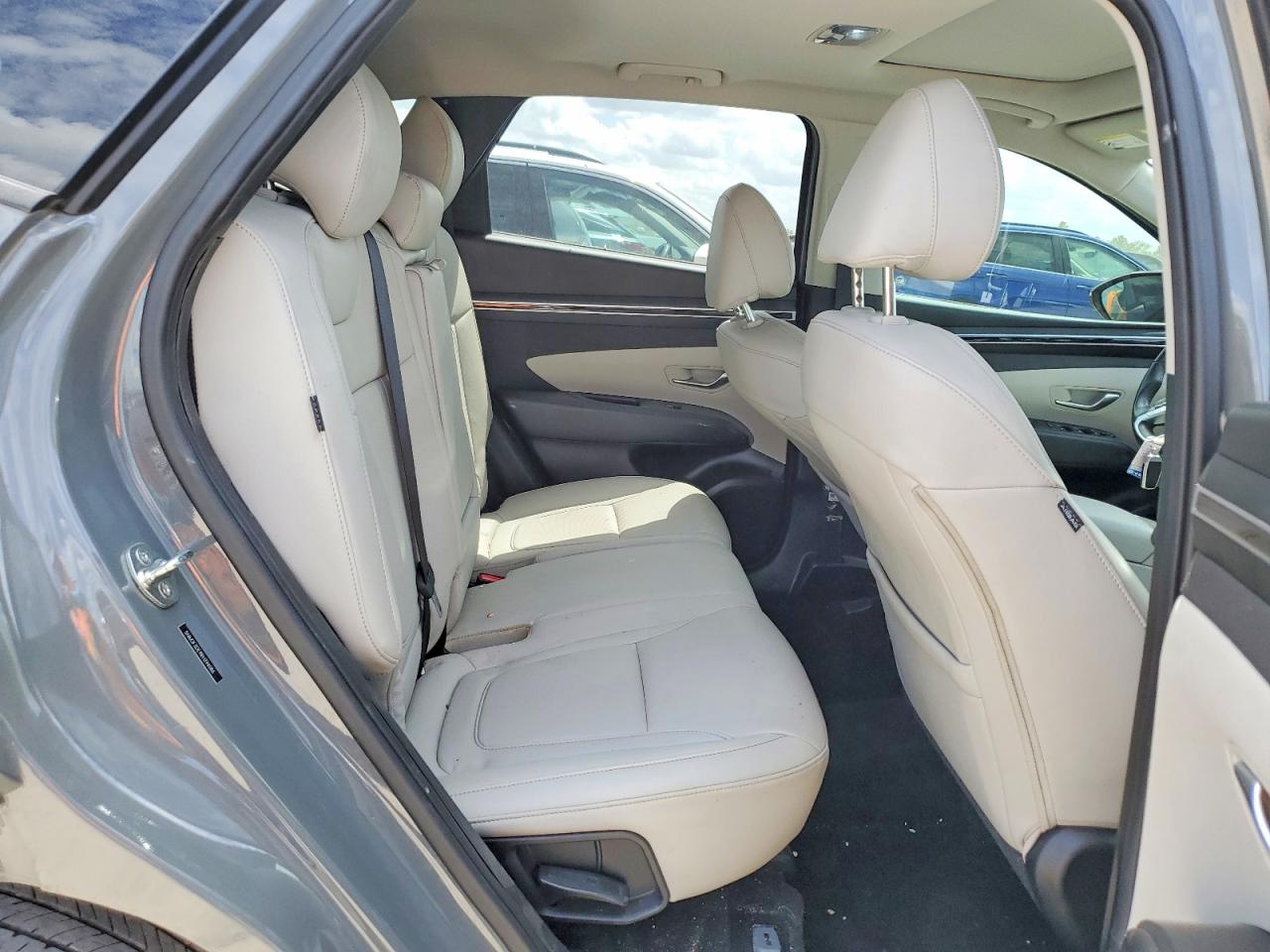 Hyundai TUCSON Sel