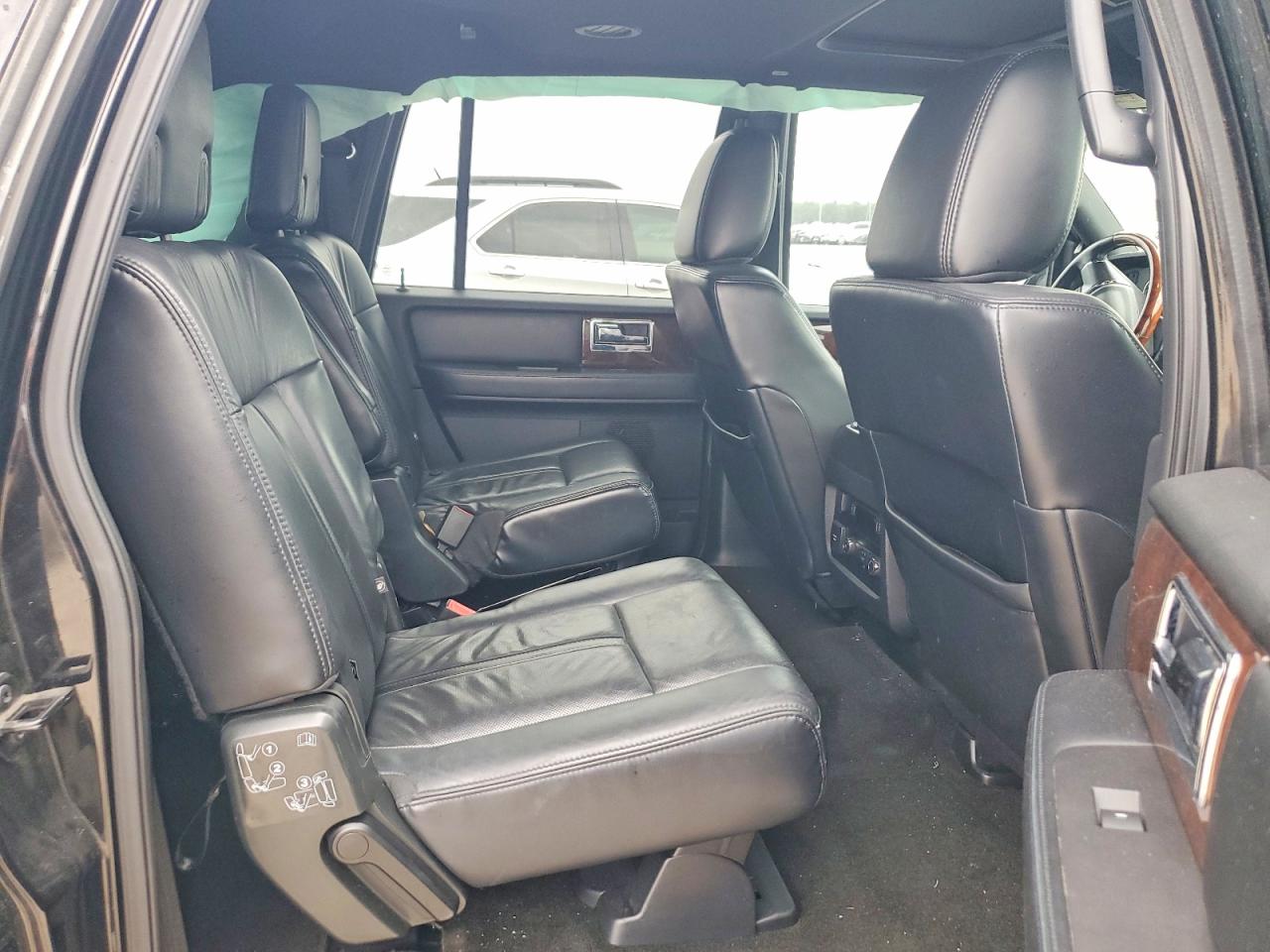 Lincoln Navigator L