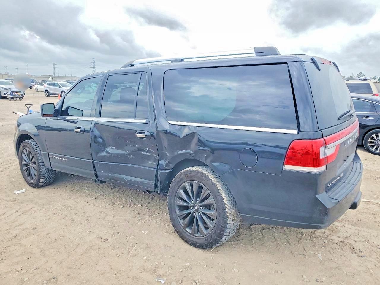 Lincoln Navigator L
