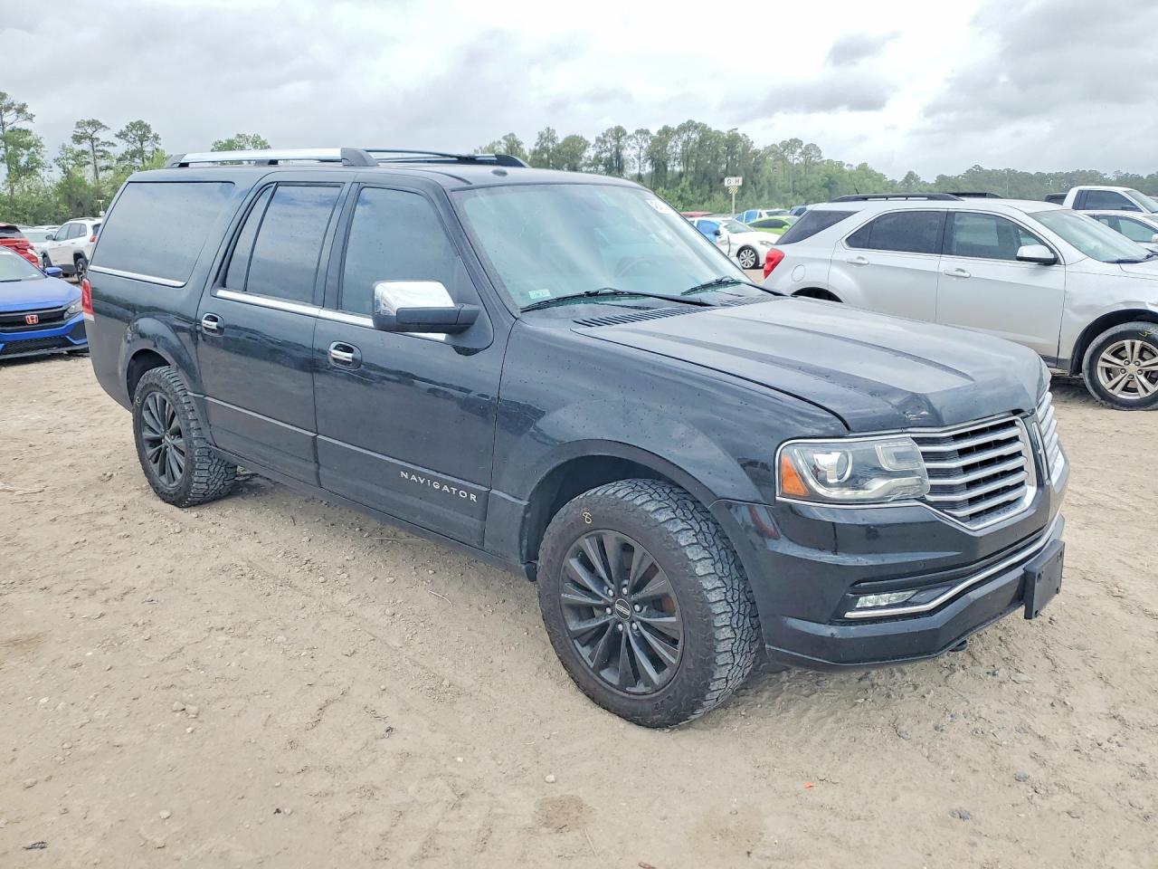 Lincoln Navigator L