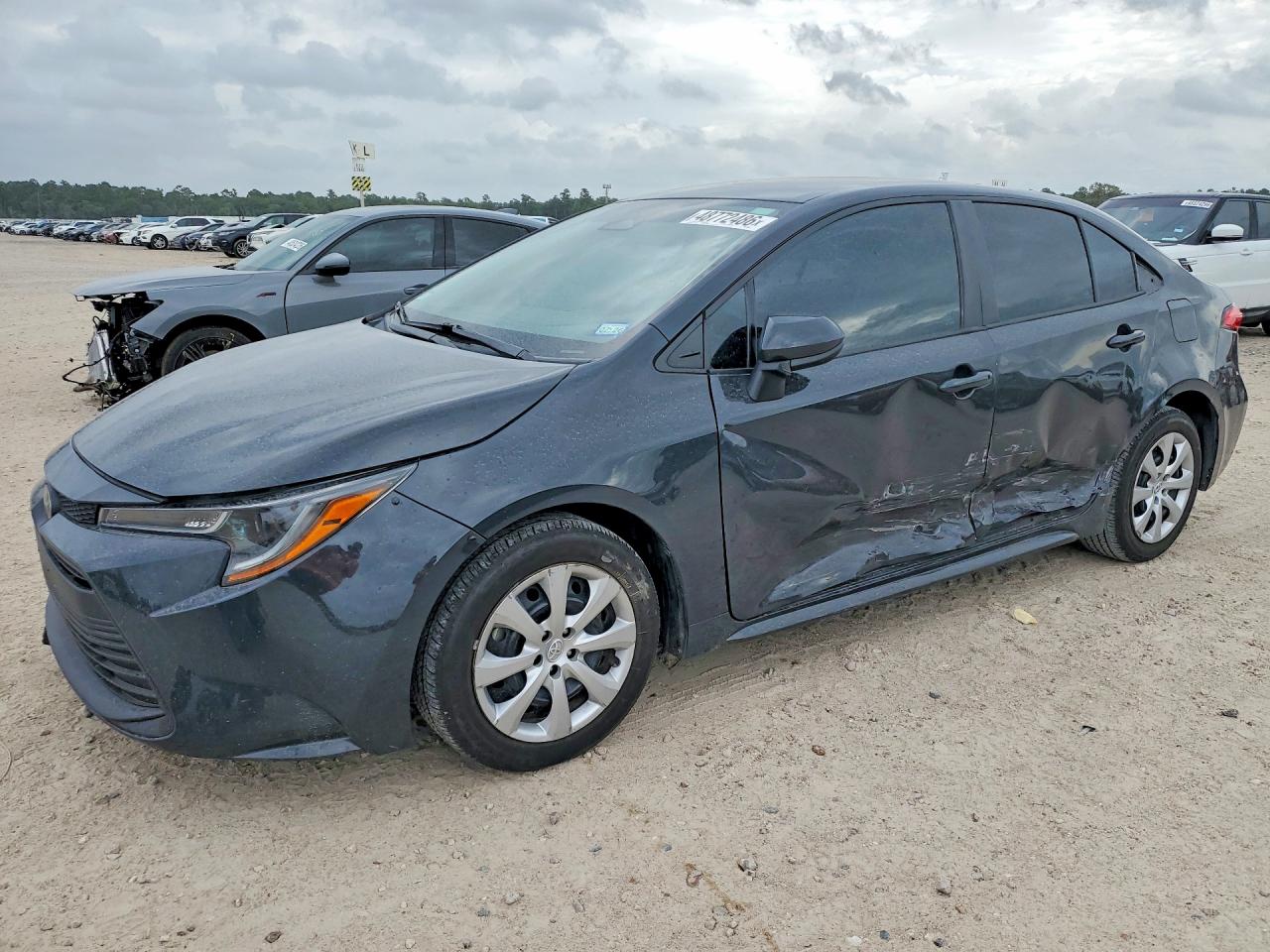Salvage Toyota Corolla Image