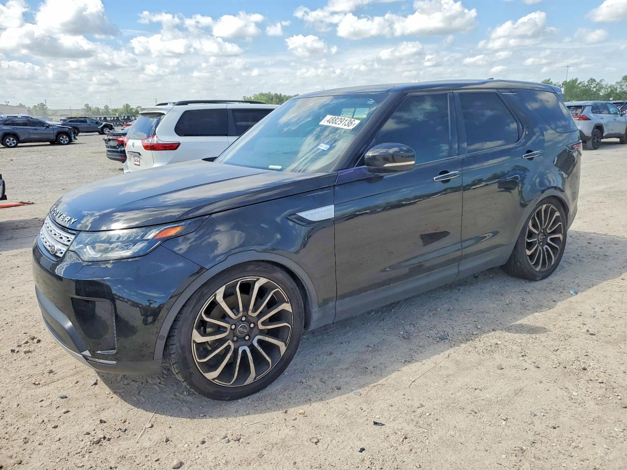 Salvage Land Rover Discovery Image