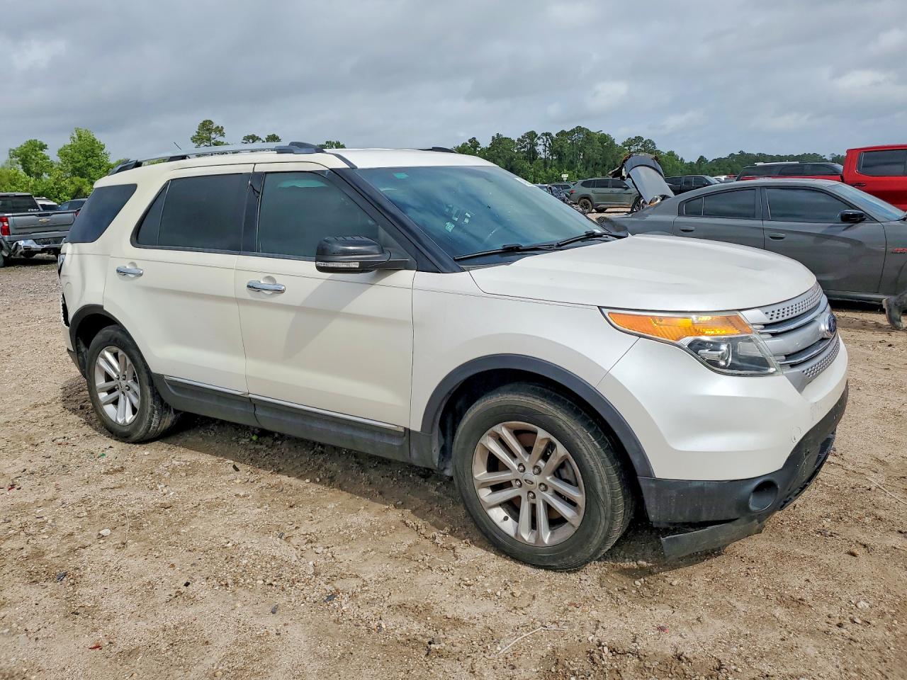 Ford Explorer Xlt