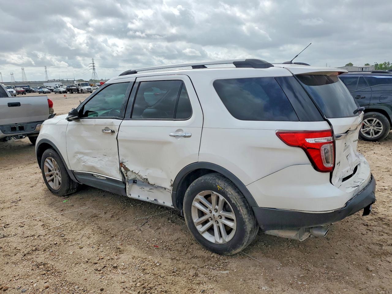 Ford Explorer Xlt