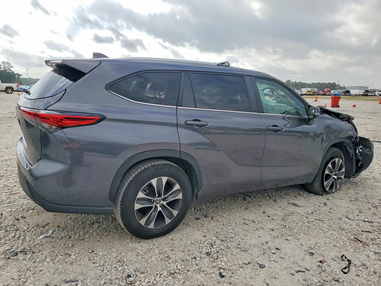 Toyota Highlander Xle