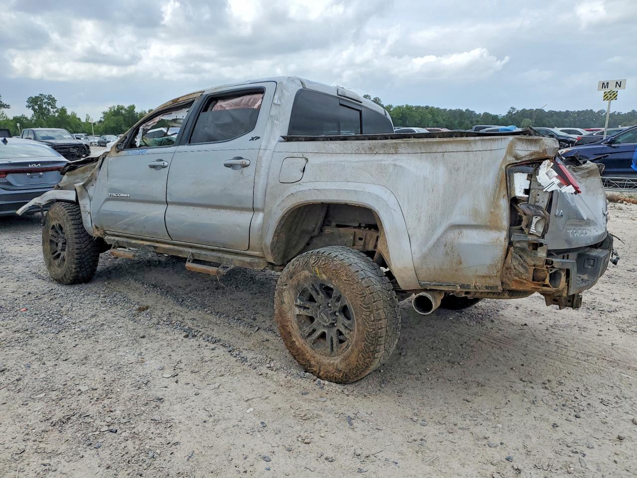 Toyota Tacoma Sr5 V6