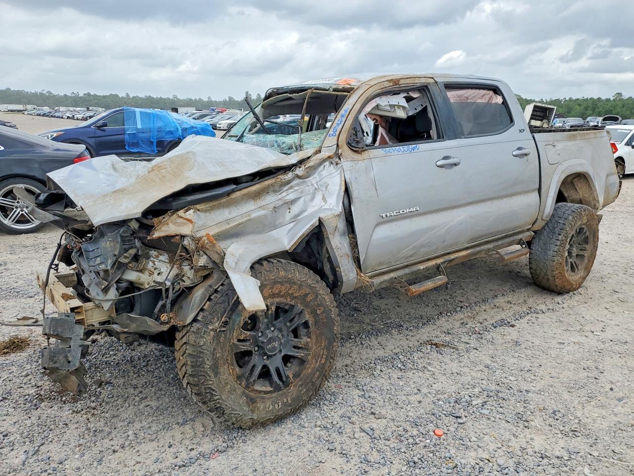 Salvage Toyota Tacoma Image