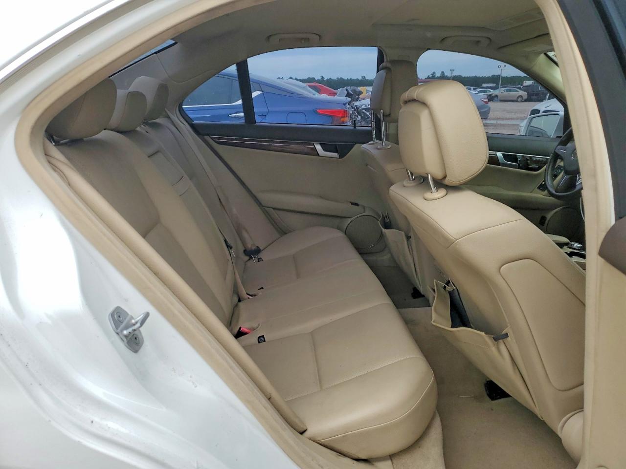 Mercedes-Benz C-Class 250