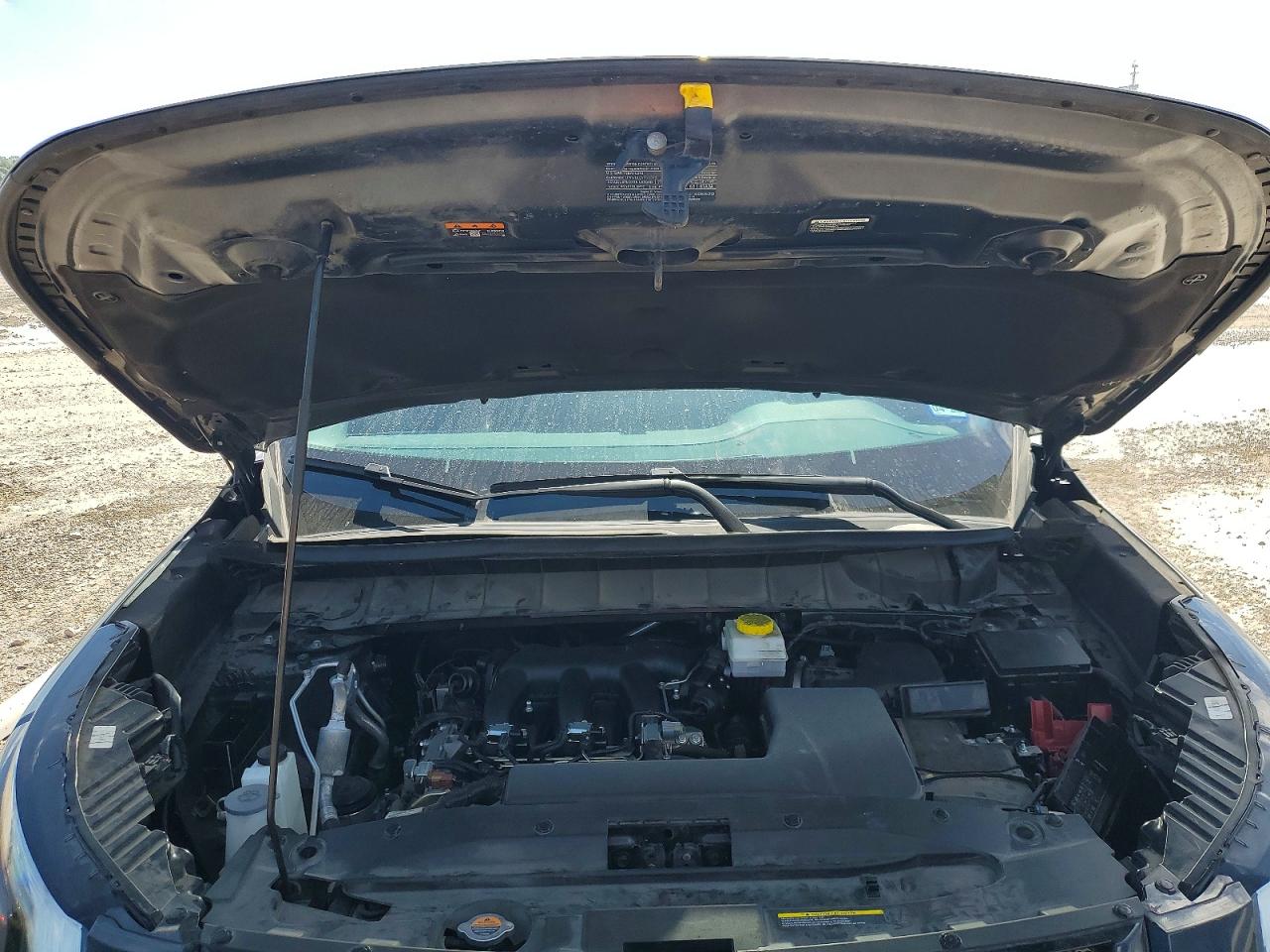 Nissan Pathfinder Sv