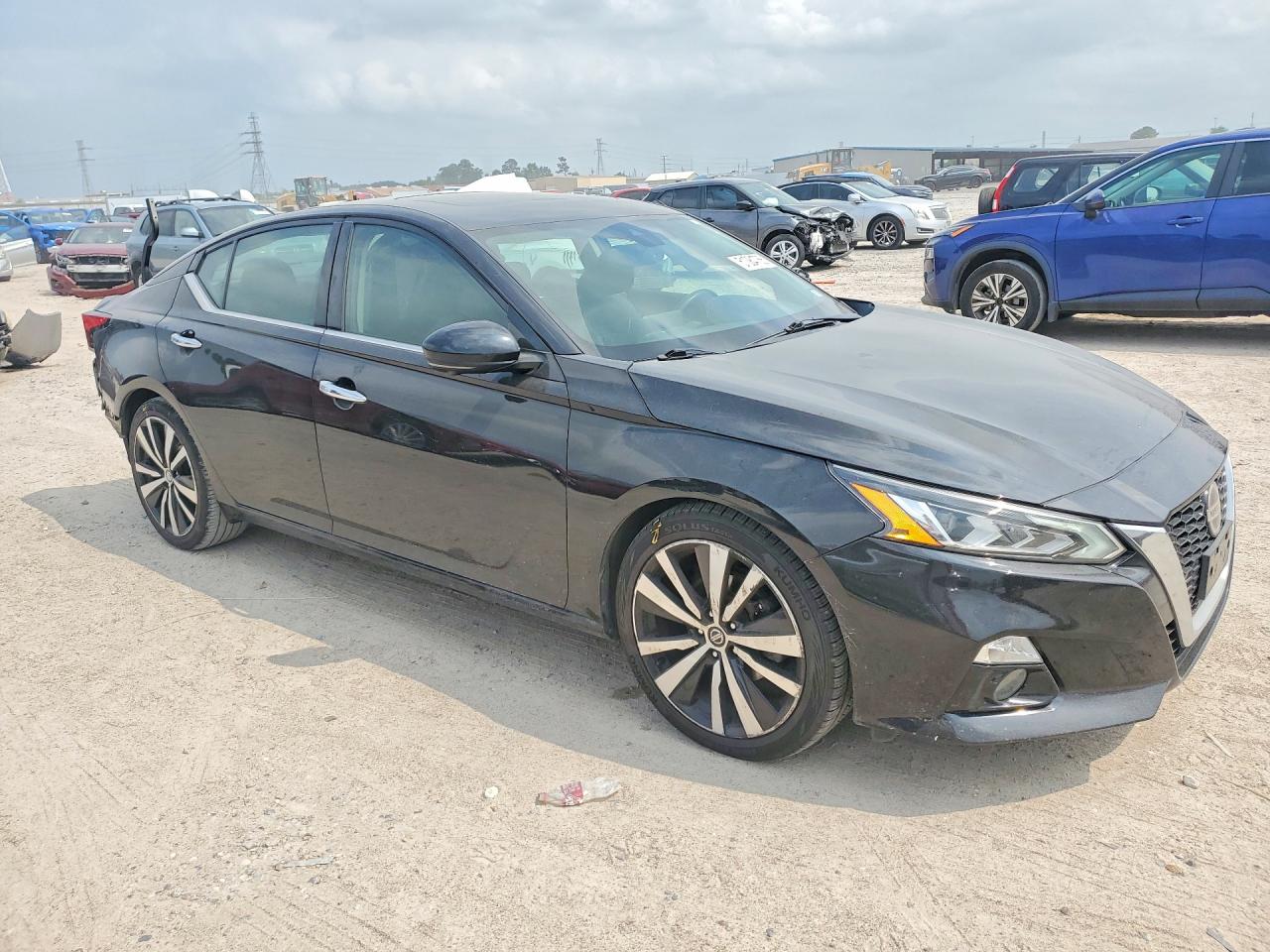 Nissan Altima Platinum
