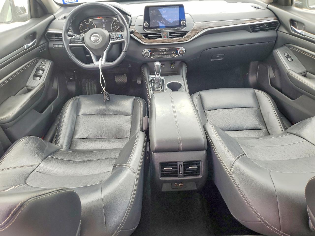 Nissan Altima Platinum