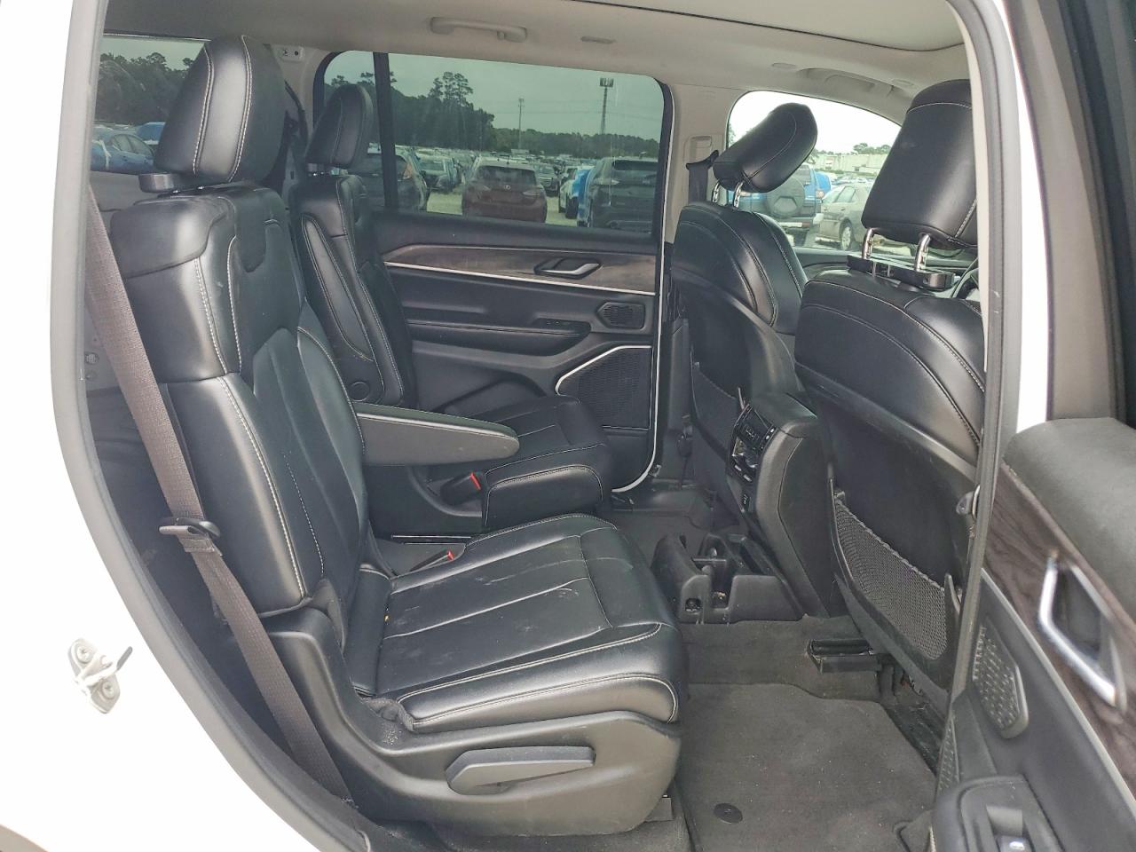 Jeep Cherokee L Limited