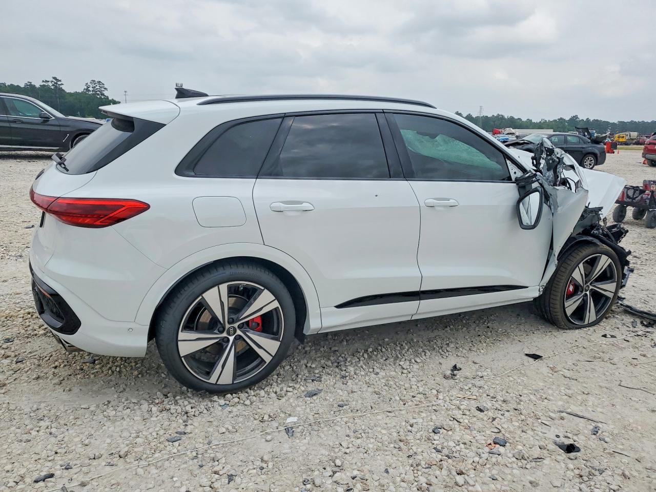 Audi Sq Premium Plus