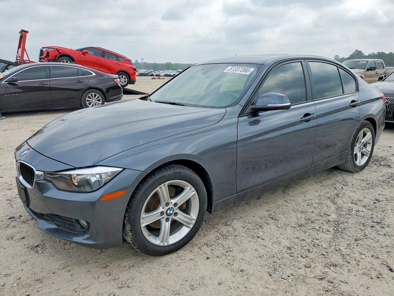 Salvage BMW 3 Series Image