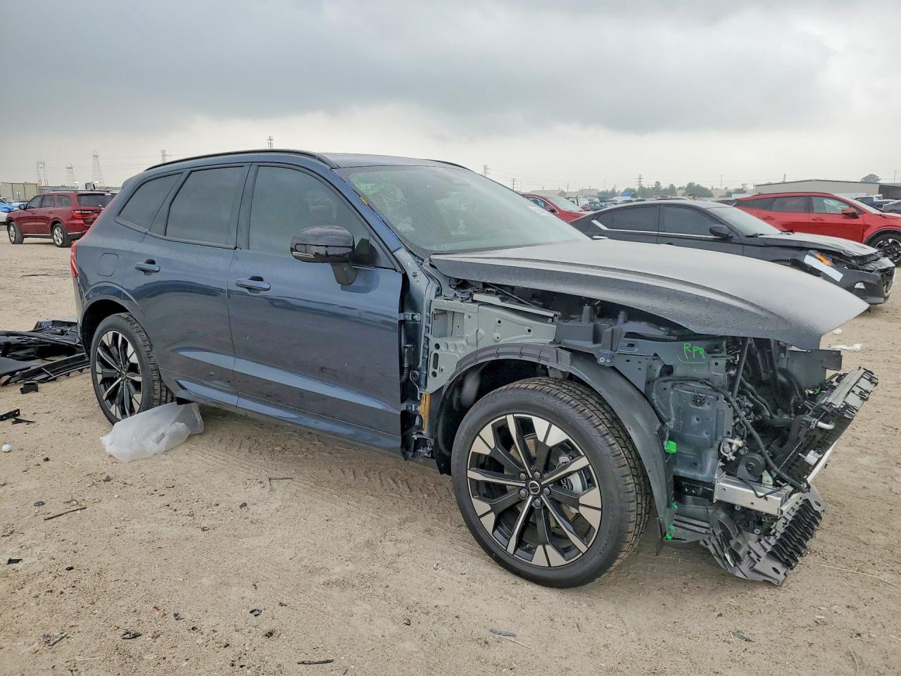 Volvo XC60 Plus