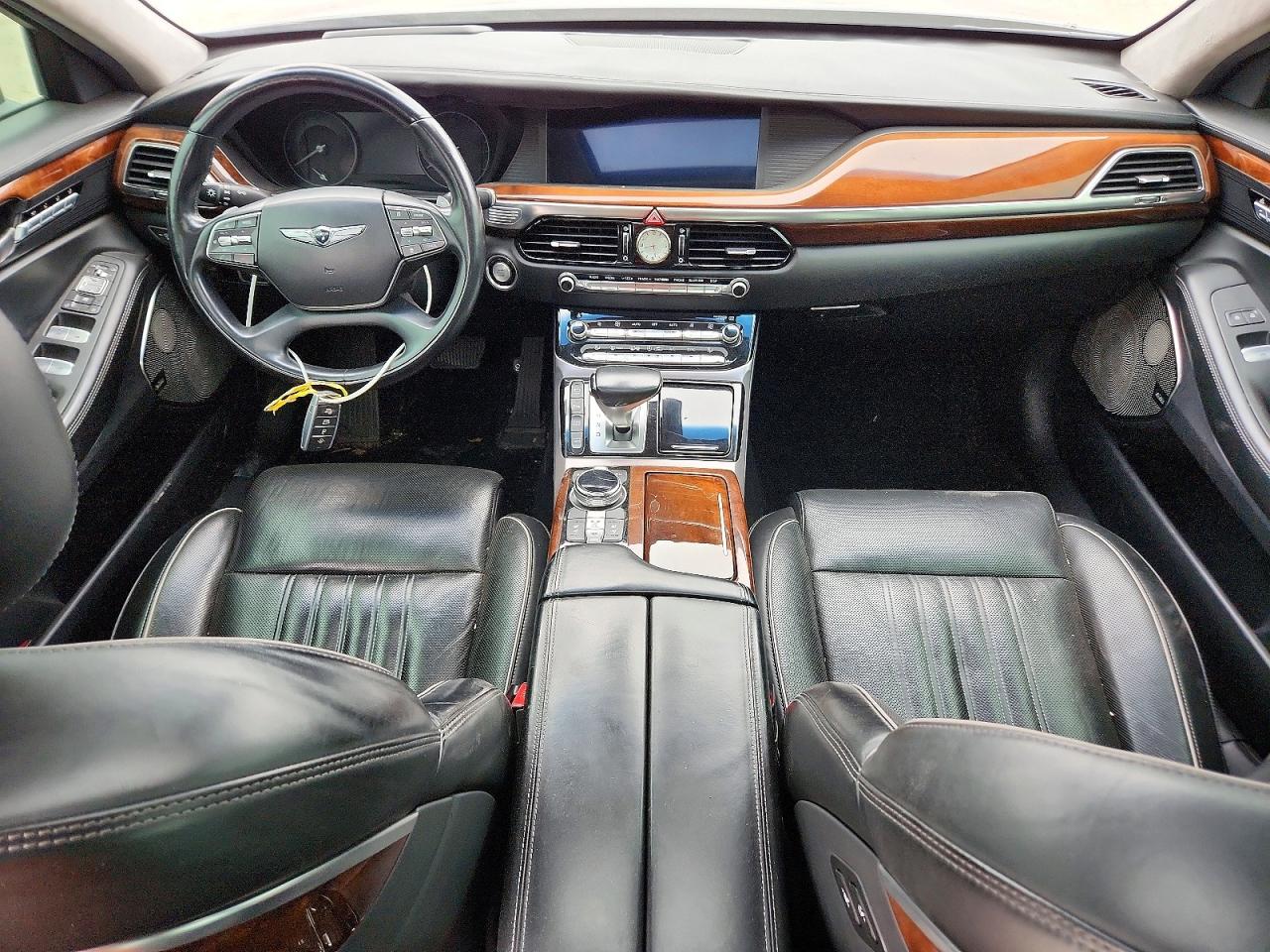 Genesis G90 Premium