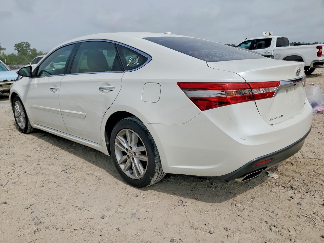 Toyota Avalon Xle