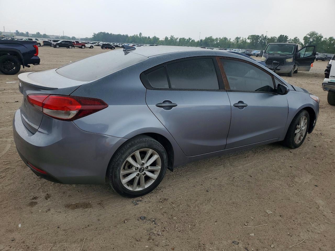Kia Forte S