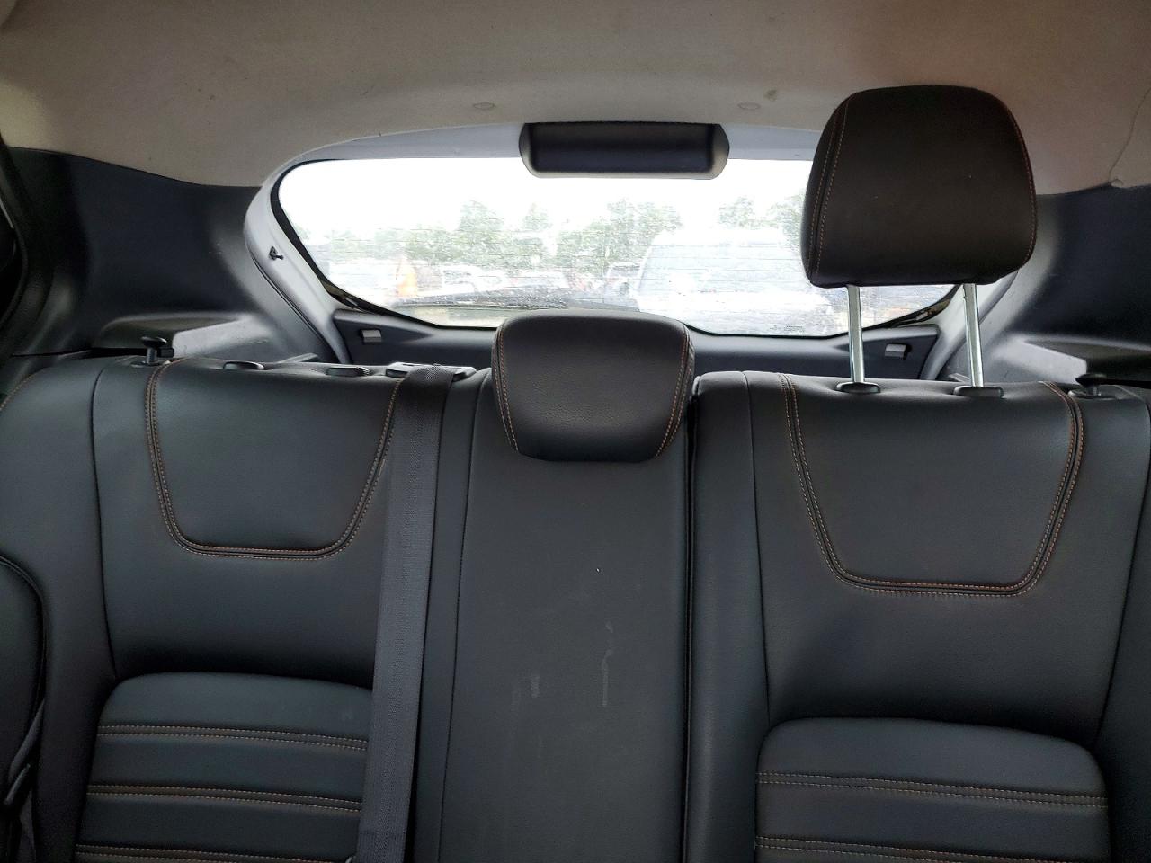 Nissan Kicks Sr