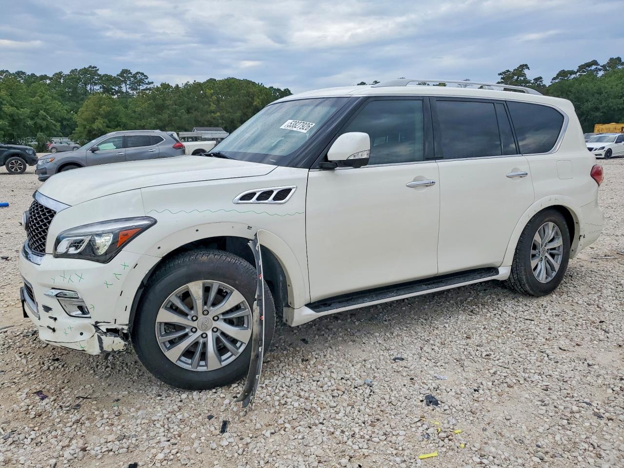 Salvage INFINITI Qx Image
