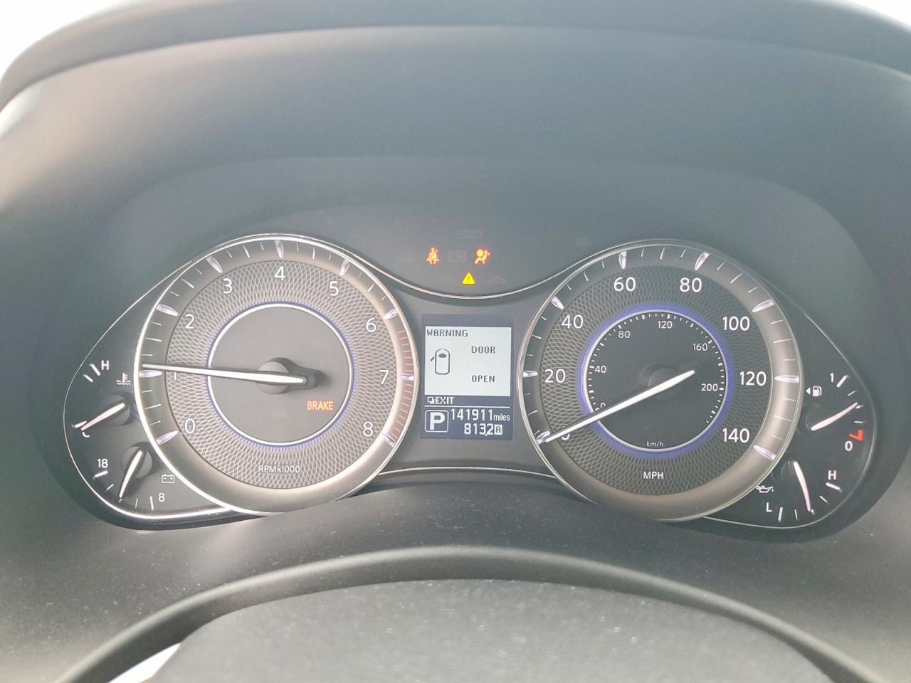 INFINITI Qx Base