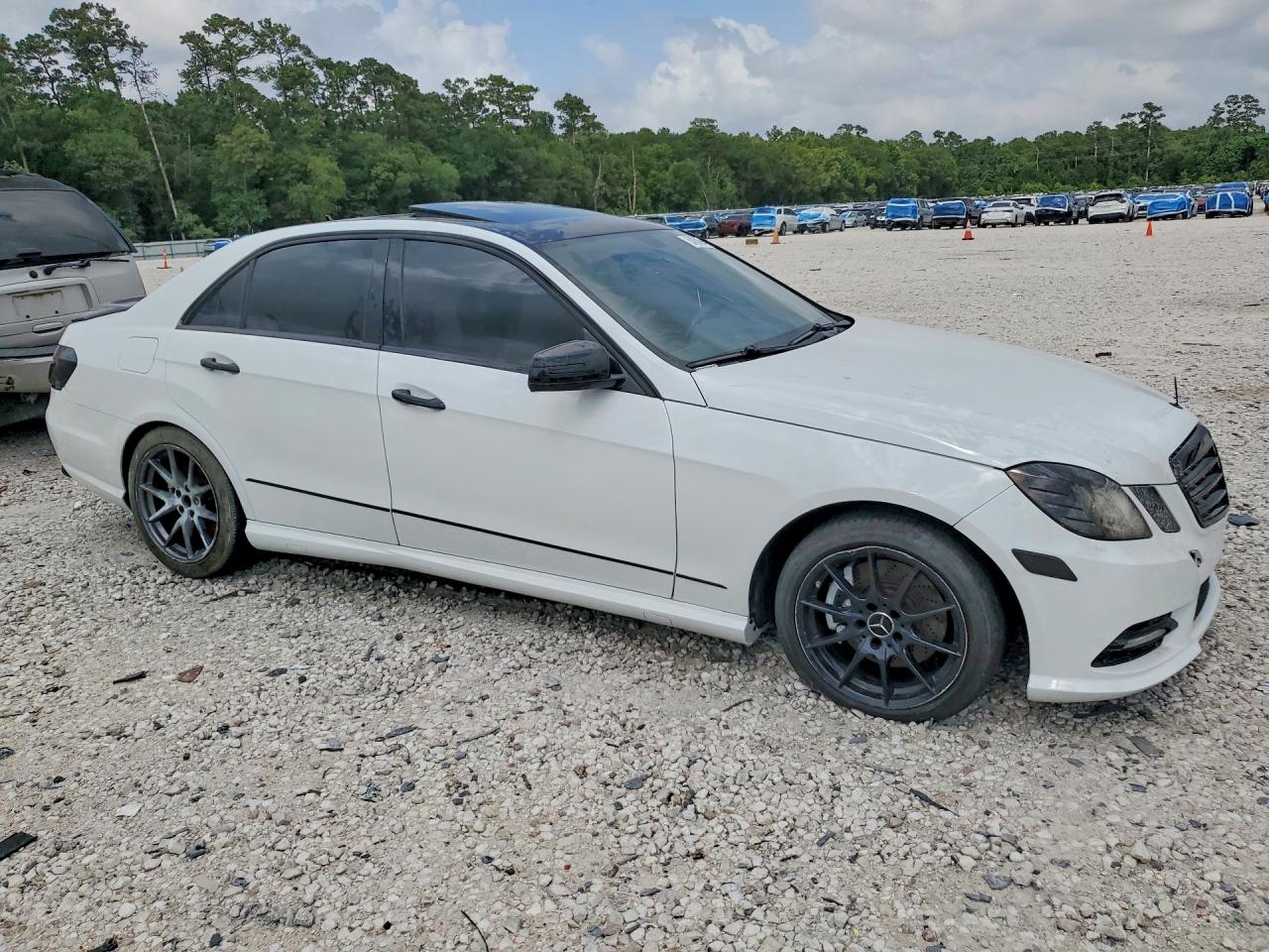 Mercedes-Benz E-Class 350
