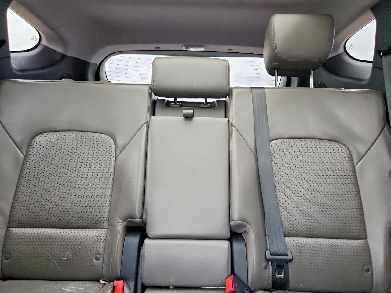 Hyundai SANTA FE 2.0t
