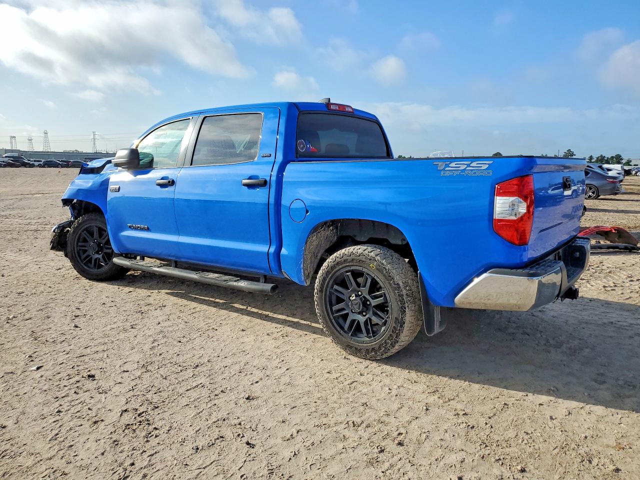 Toyota Tundra Crewmax Sr5
