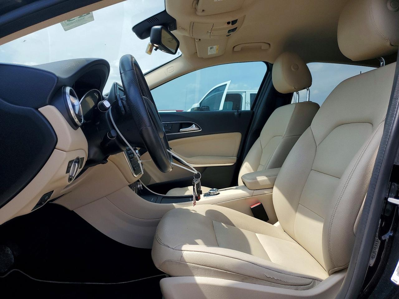 Mercedes-Benz GLA 250 4matic