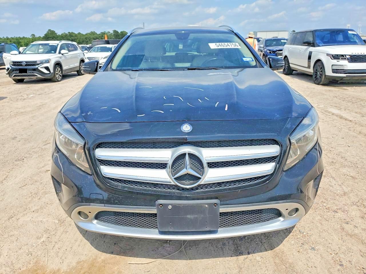 Mercedes-Benz GLA 250 4matic