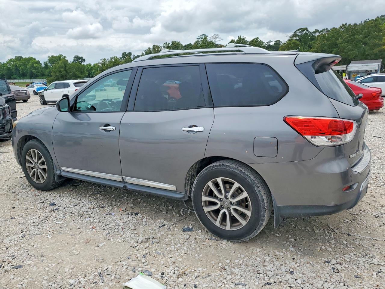 Nissan Pathfinder Sl