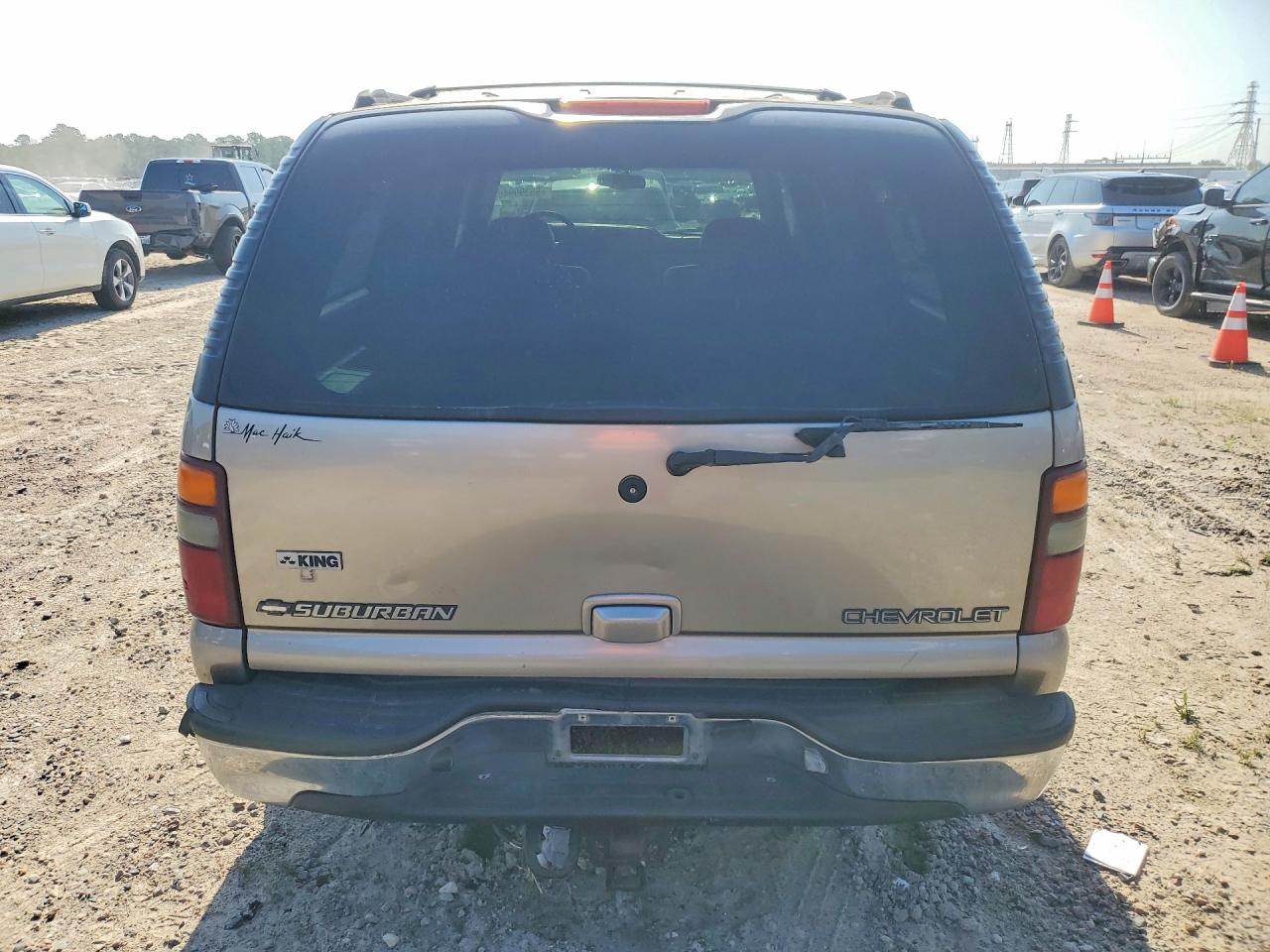 Chevrolet Suburban C1500