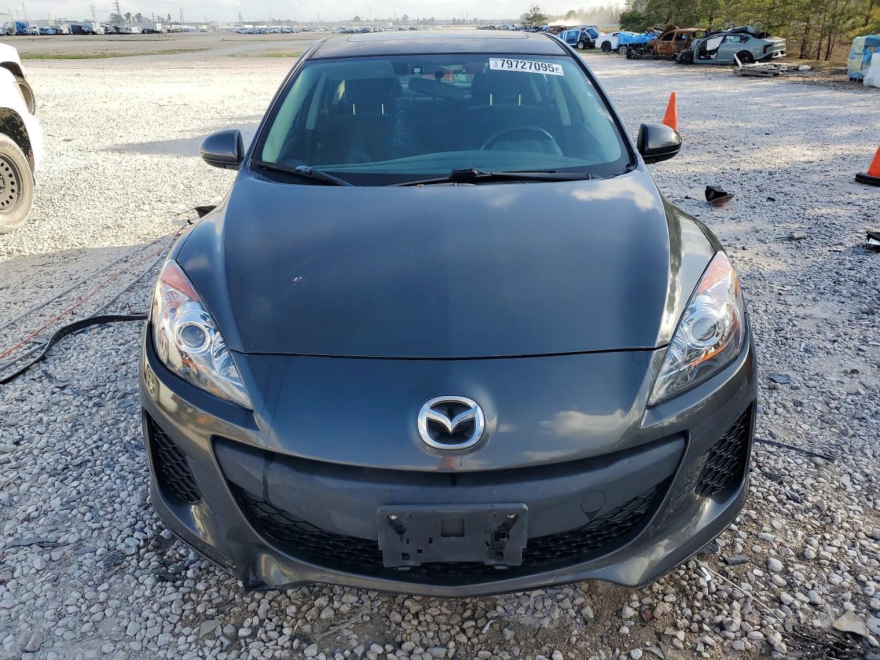Mazda 3 I