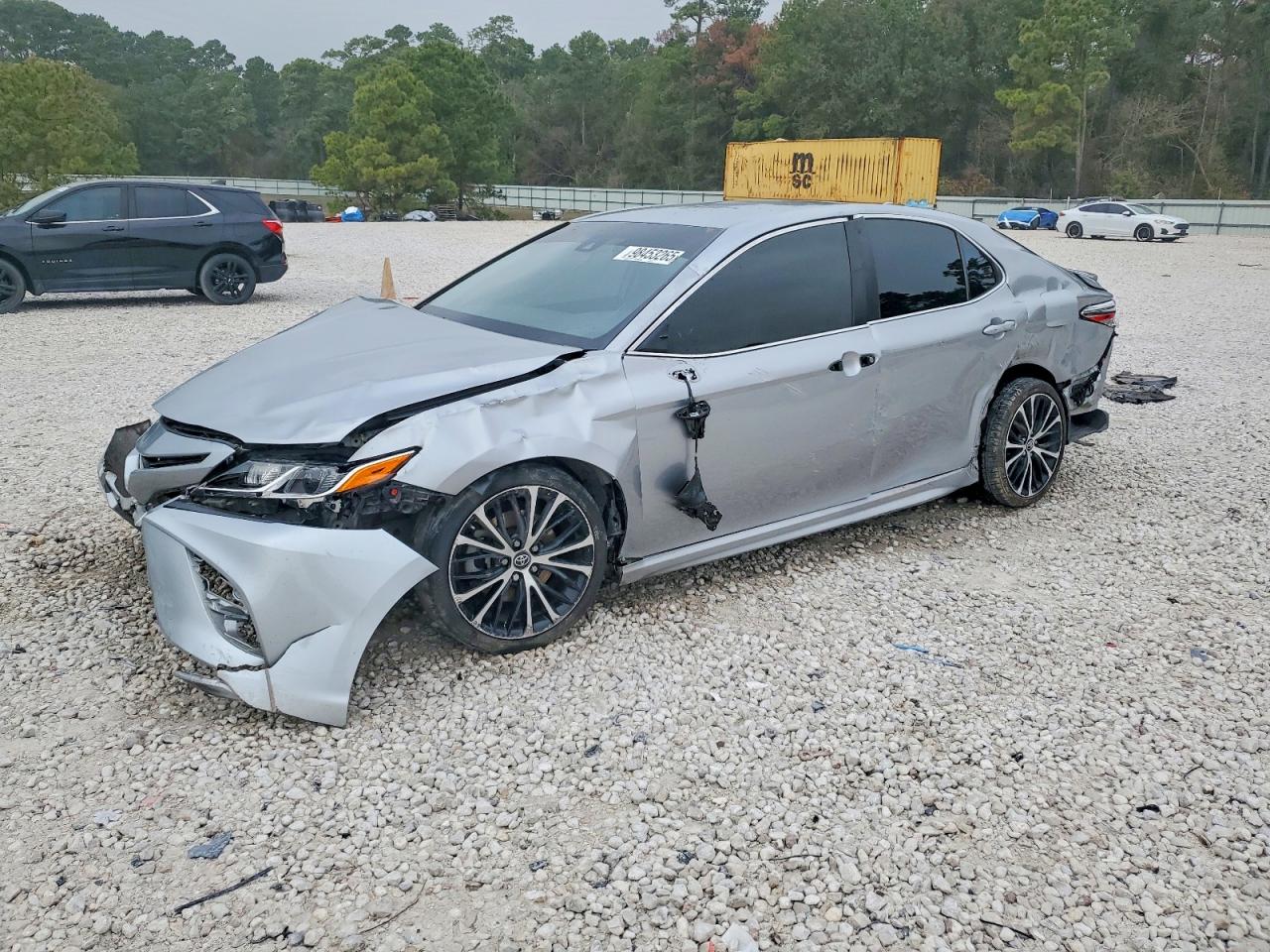 Salvage Toyota Camry Image