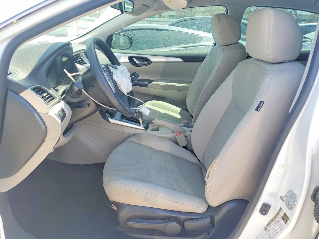 Nissan Sentra S