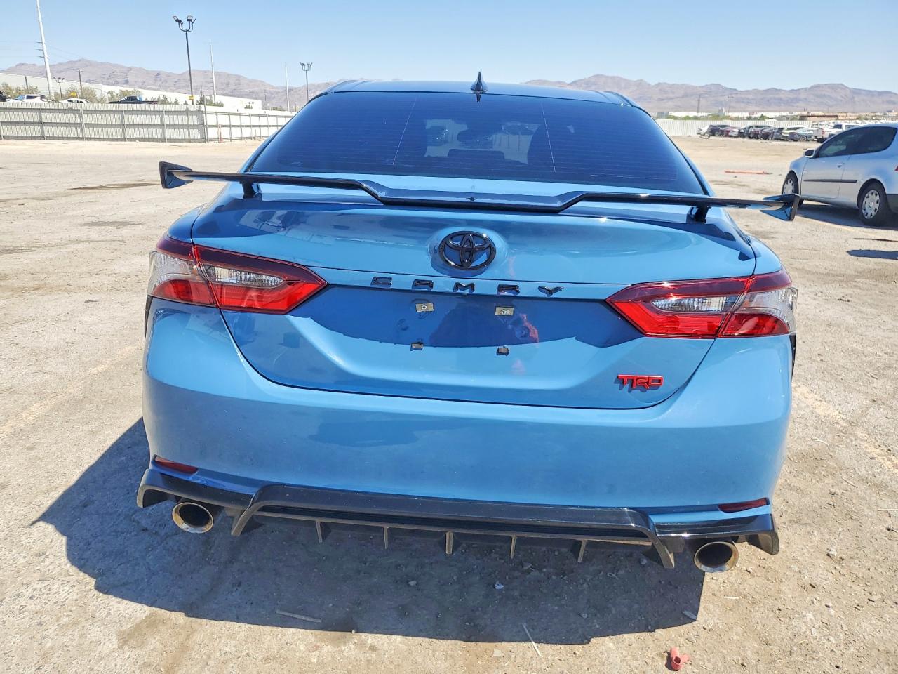 Toyota Camry Trd
