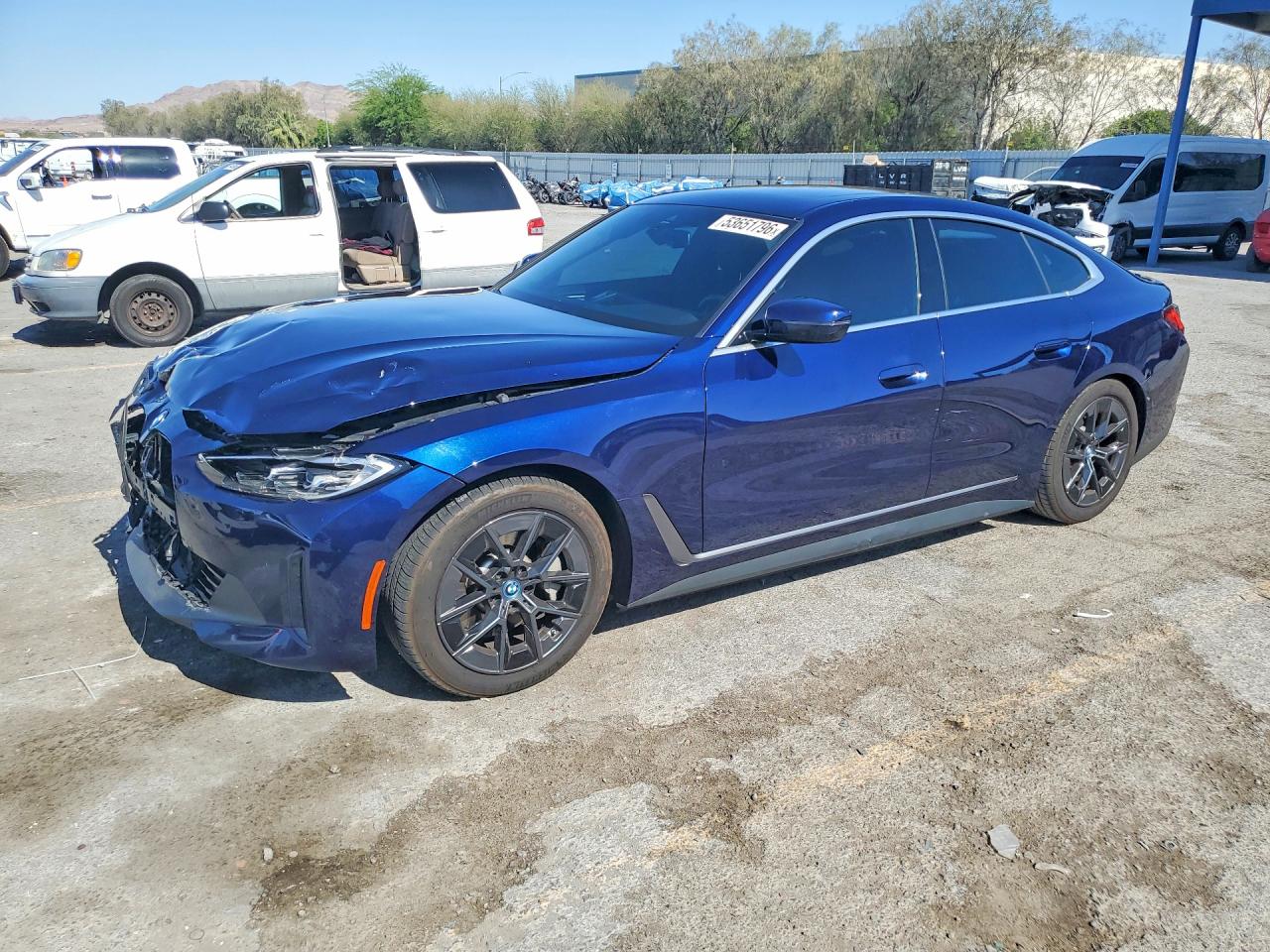 Salvage BMW i4 Image