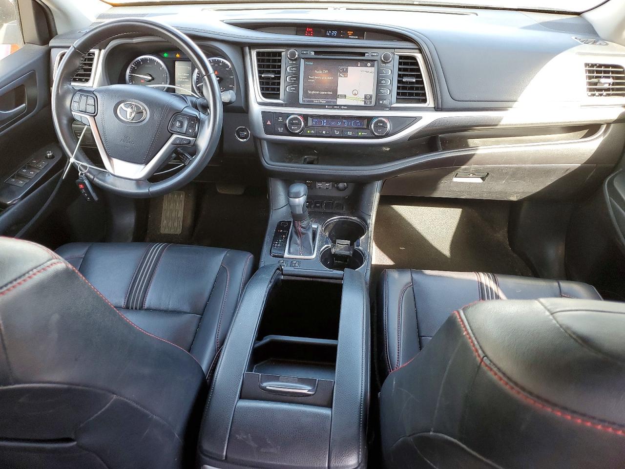 Toyota Highlander Se