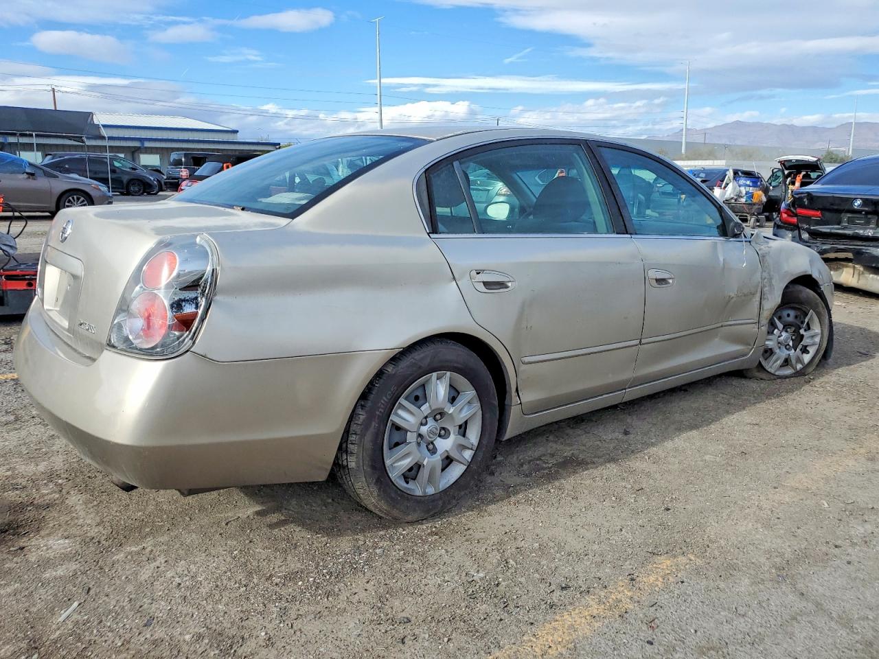 Nissan Altima