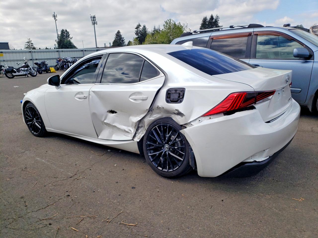 Lexus Is Base