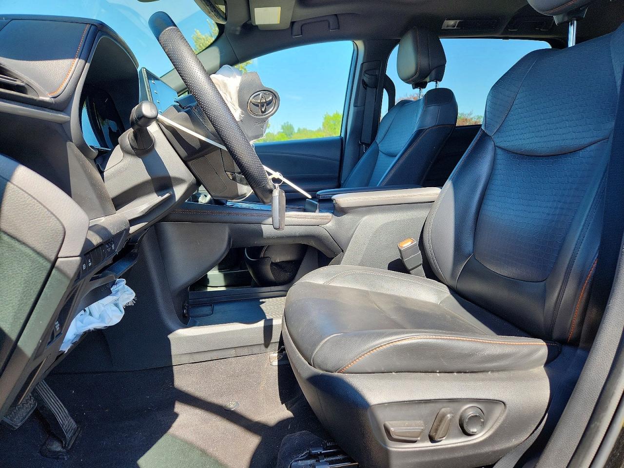 Toyota Sienna Xse