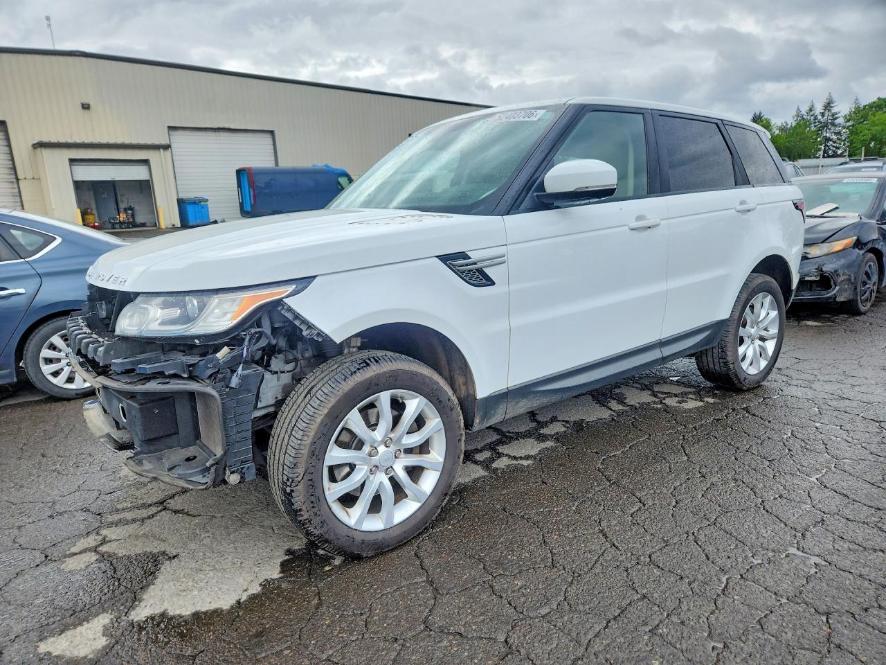 Salvage Land Rover Range Rover Image